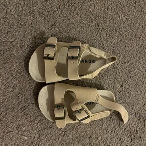 Old Navy Kids Beige Buckle Sandals